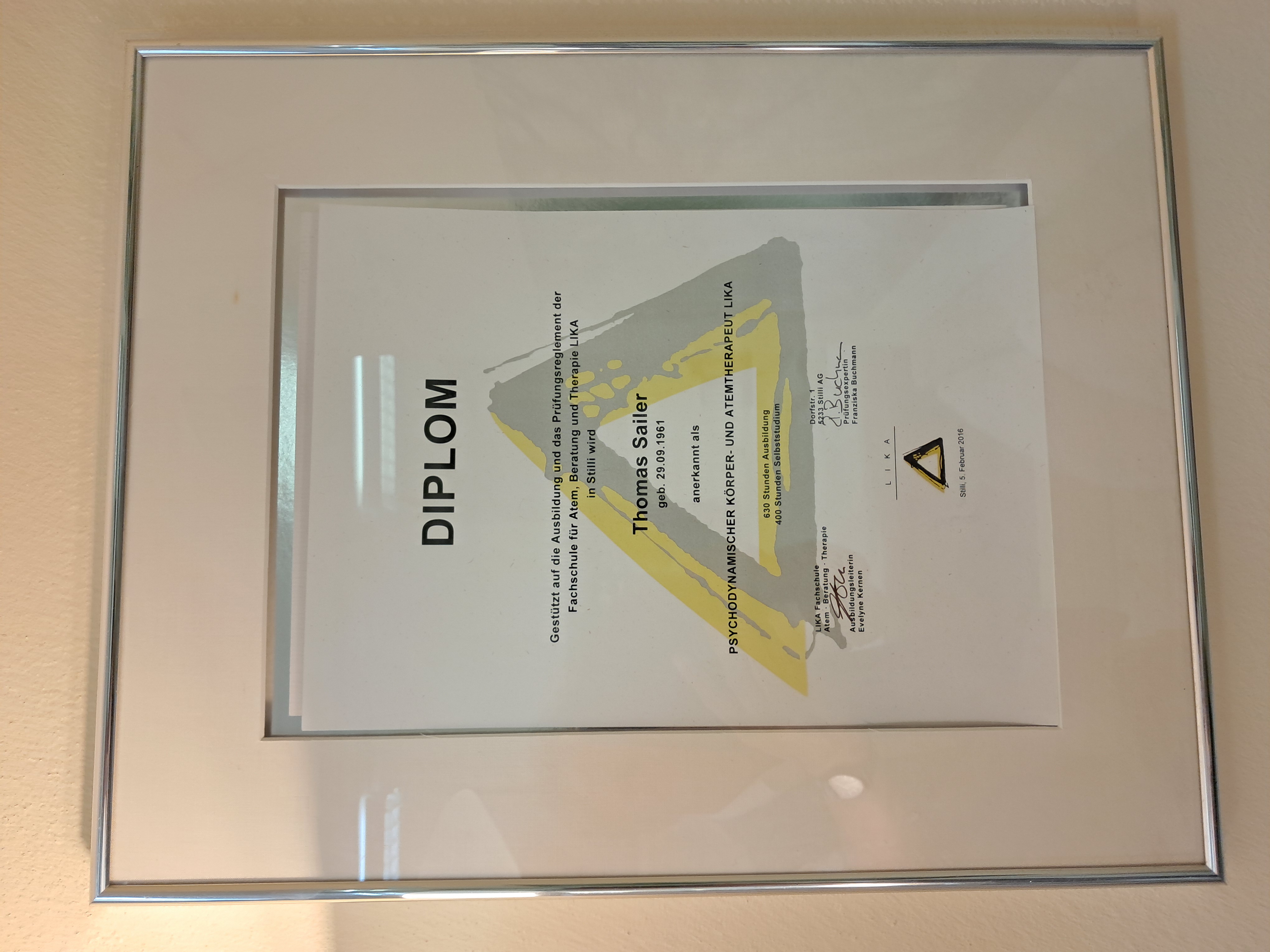 Diploma für Psychodynamischer Körper und Atemtherapeut Lika